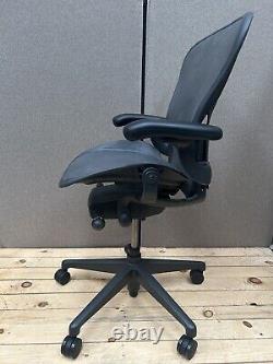 Herman Miller Aeron Flipper Fully Loaded. Posture-fit Size B