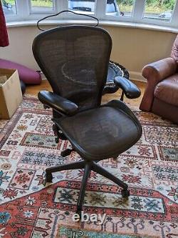 Herman Miller Aeron Posture-Fit Flipper Arms Office Chair
