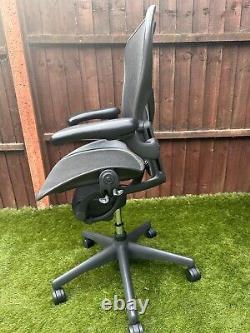 Herman miller Aeron size B fully loaded Posture Fit ergonomic office desk chair